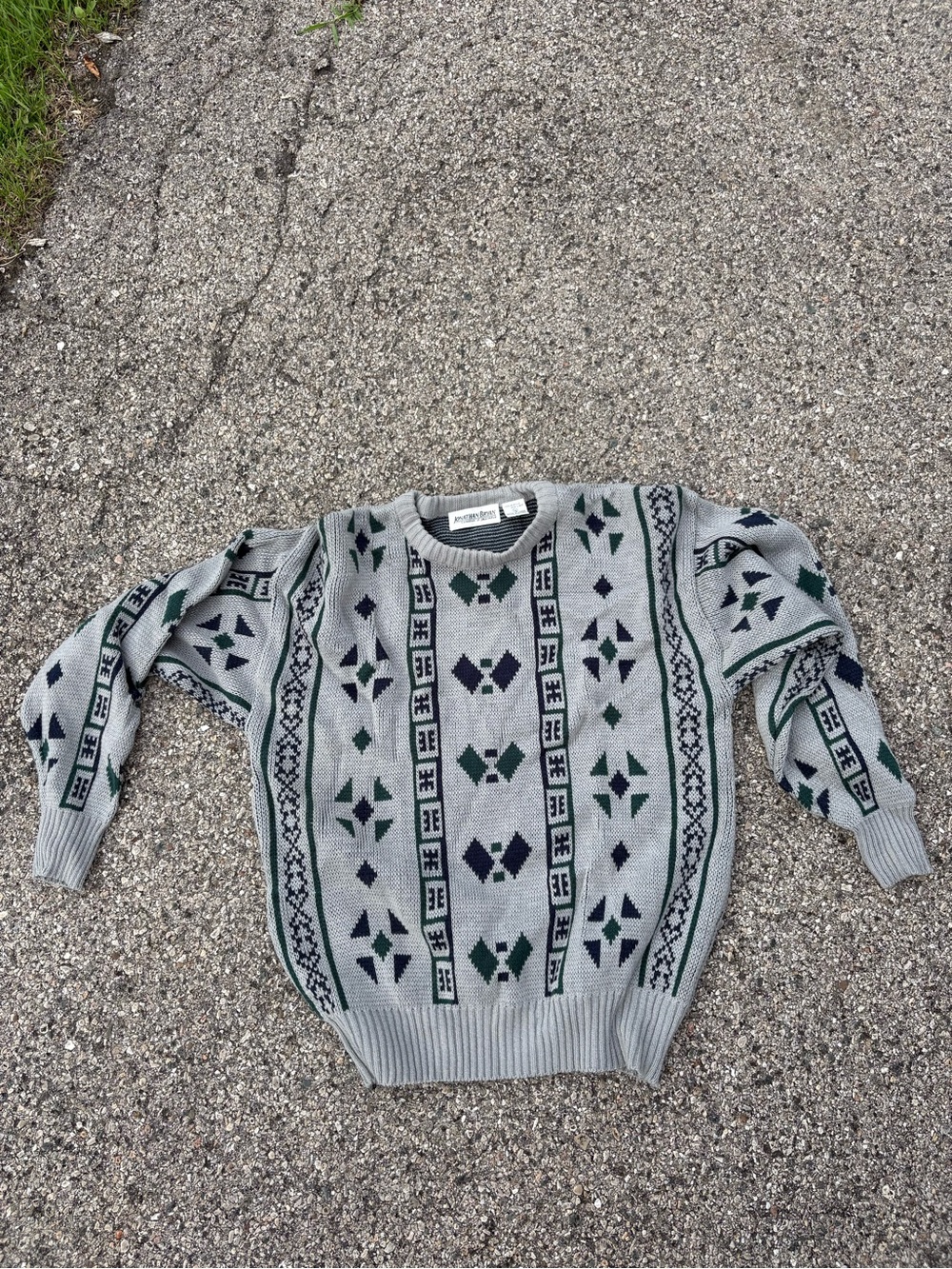 Vintage Grey Patterned Knit Sweater - Green & Navy Accents